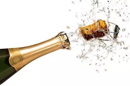 Herzliche Gratulation zur erfolgreichen Lehrabschlussprüfung Zimmermann EFZ